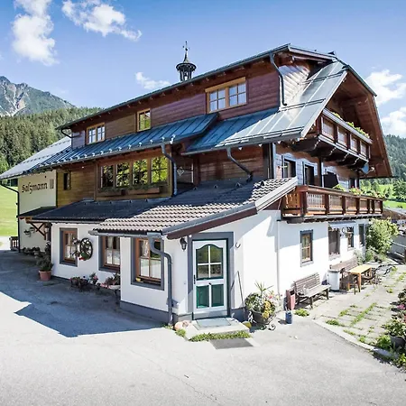 1 By Interhome Daire *