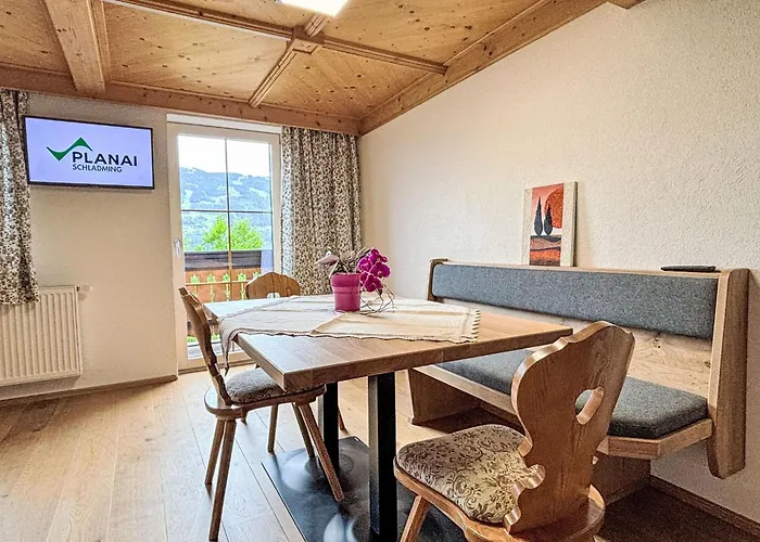 1 By Interhome Lägenhet Ramsau am Dachstein